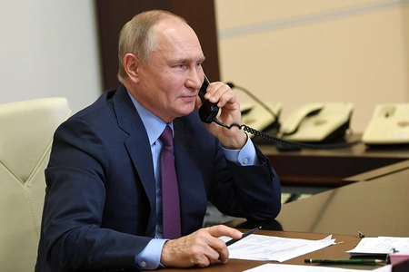 Лидеры РФ и Таджикистана провели телефонный разговор
