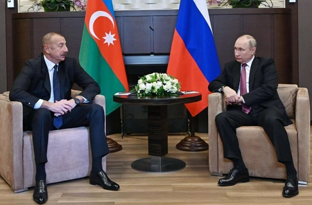 Президенты РФ и Азербайджана провели переговоры