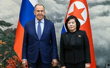 Главы МИД РФ и КНДР провели переговоры