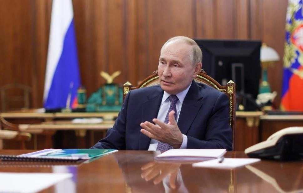 Владимир Путин присудил премию за вклад в укрепление российской нации за этот год