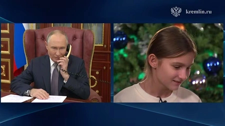 Владимир Путин позвонил девочке, чью мечту с «Елки желаний» обещал исполнить