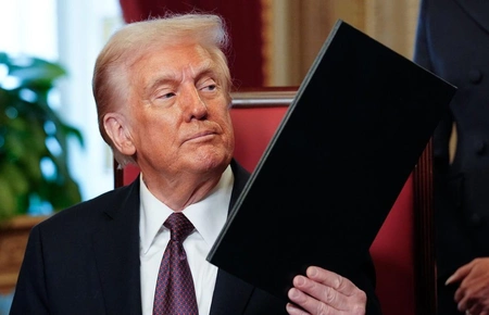 Белый дом хочет нанять больше стенографистов для Трампа