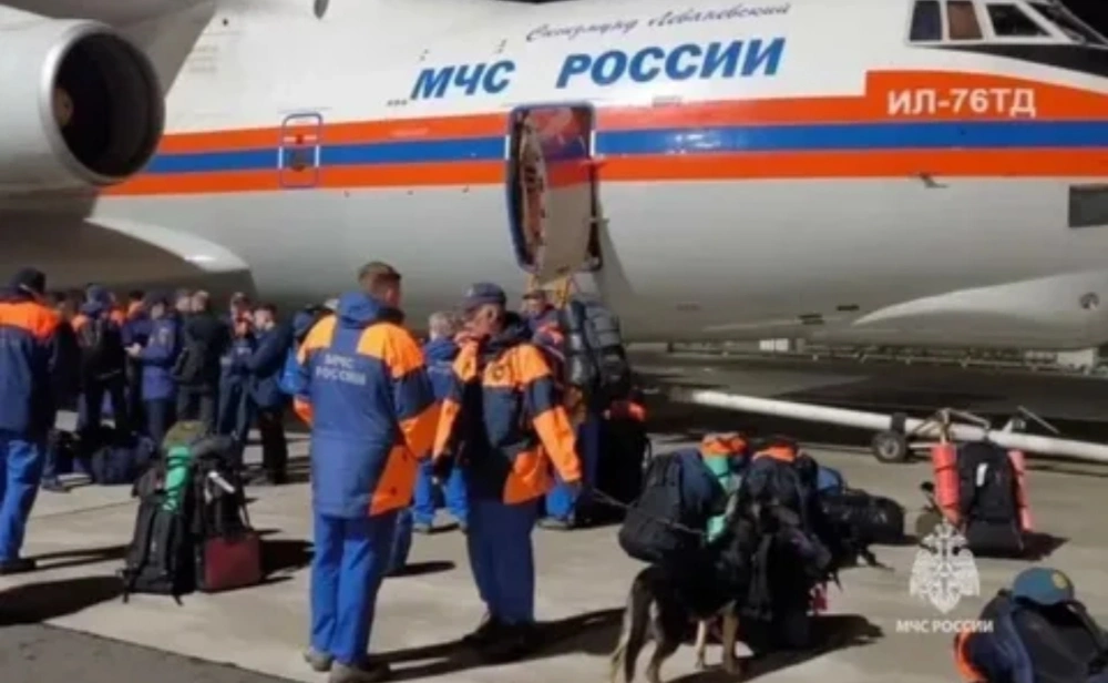 Спецборт МЧС России с аэромобильным госпиталем прибыл в Мьянму