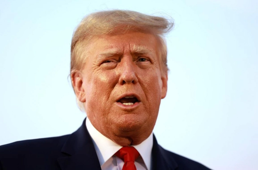 Трамп не готов дать ответ о прекращении военной помощи Украине