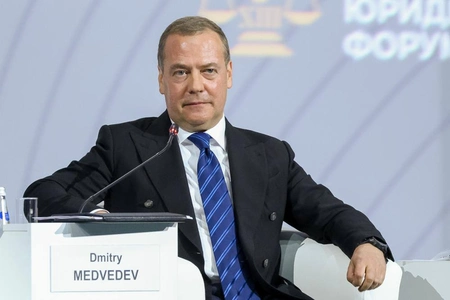 Медведев: «У Украины сейчас есть последняя возможность сохранить какую-то государственность»