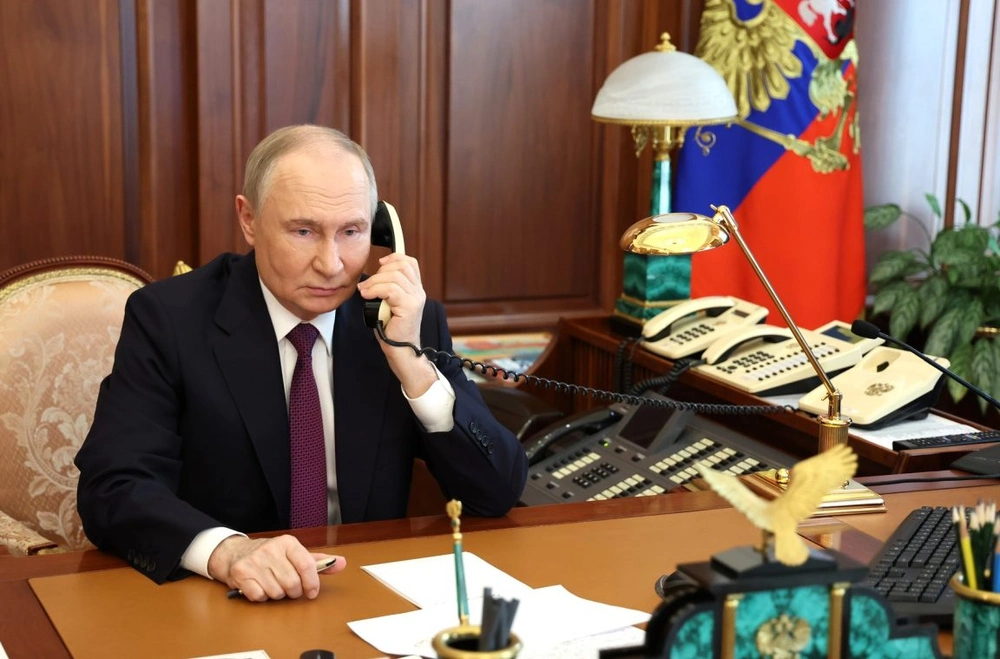 Путин связался с раненым главой Беловского района после атаки БПЛА 