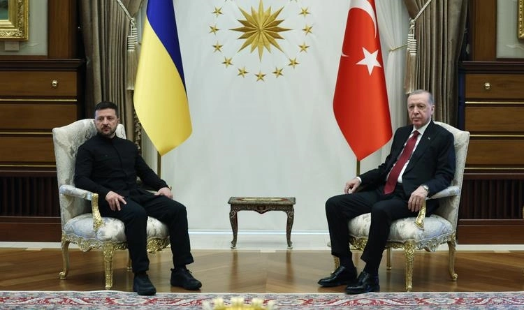 Зеленский угрожает России новыми санкциями 