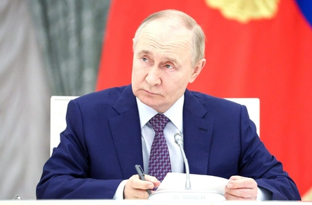 Путин поручил запустить экономическое восстановление Донбасса и Новороссии 