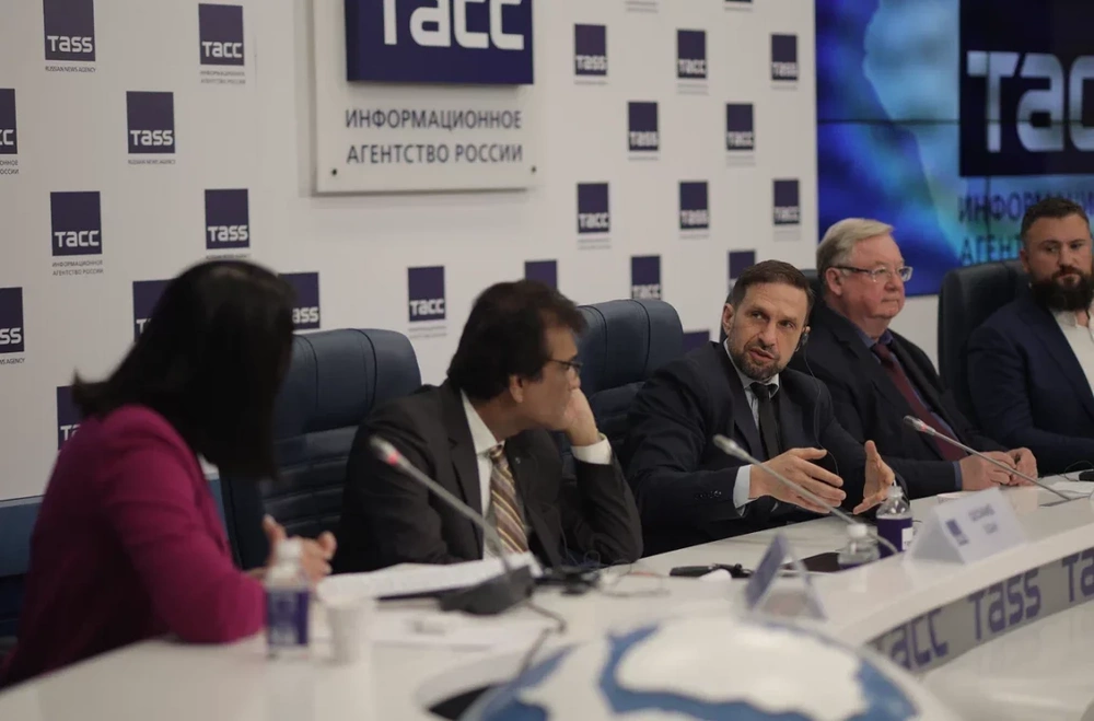 Литература как мост между цивилизациями: стартовала Литературная премия БРИКС 