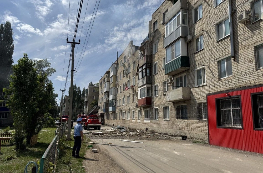 Взрыв газа произошел в пятиэтажном доме под Саратовом 