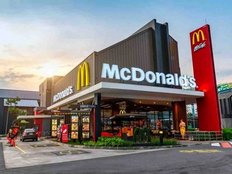 Вооруженный мужчина устроил стрельбу в черкасском McDonald’s 