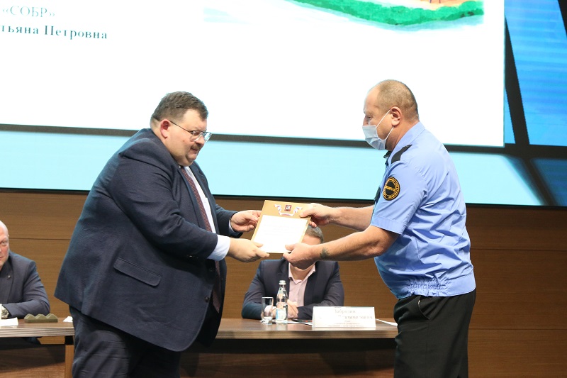 а878